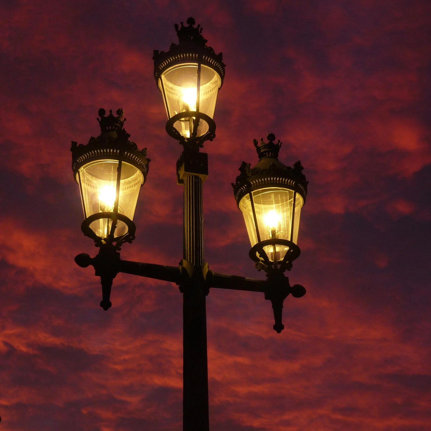 BOLLARD LIGHTS