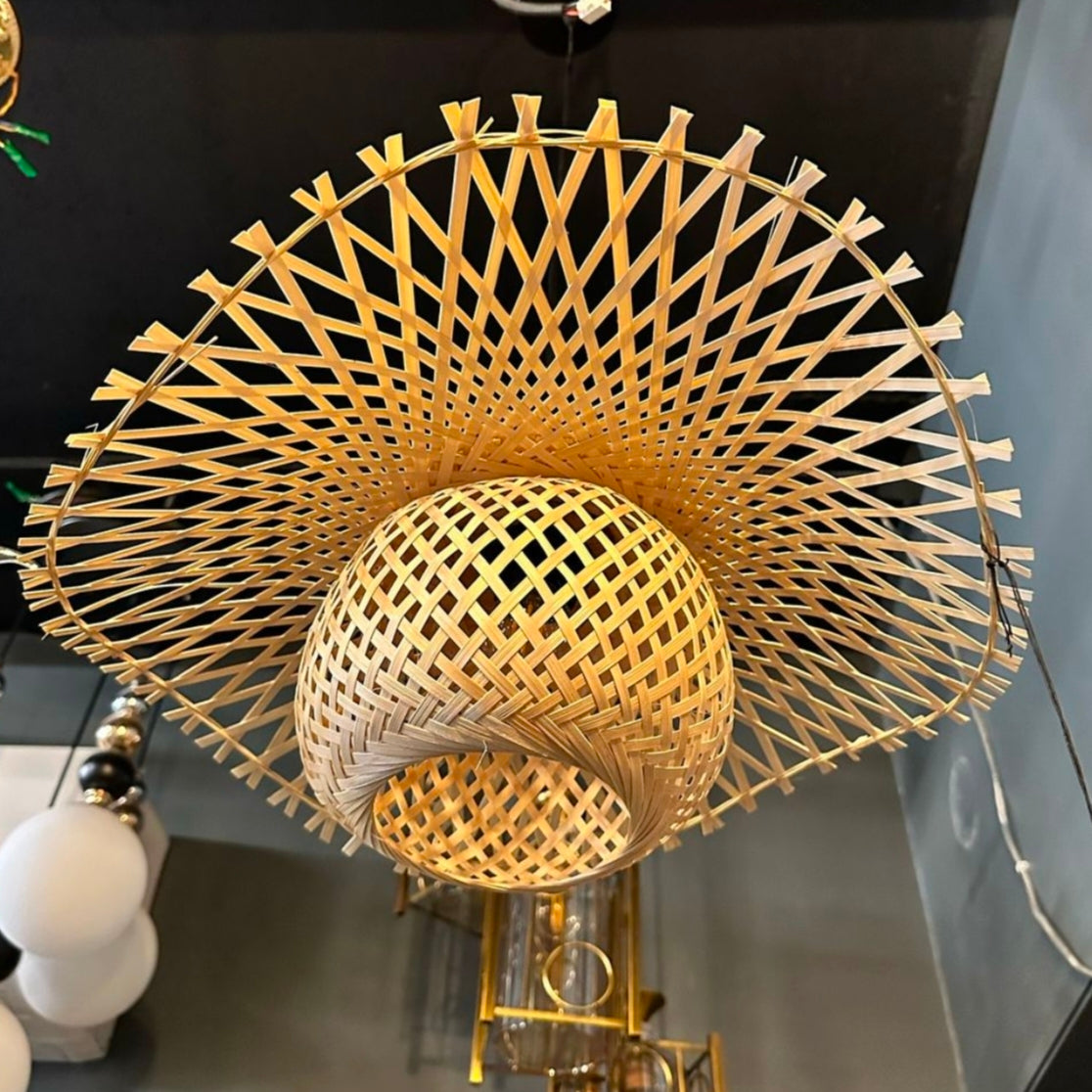 Spiderweb Globe Bamboo Hanging Lamp - Stylish Pendant Light for Unique Home Decor