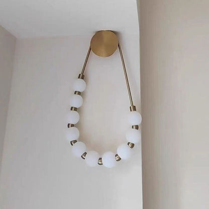 Chic Necklace Wall Sconce - Stylish Decorative Wall Lamp