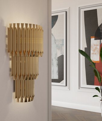 Golden Grandiose Luminary Wall Sconces - Elegant Lighting for Luxurious Interiors